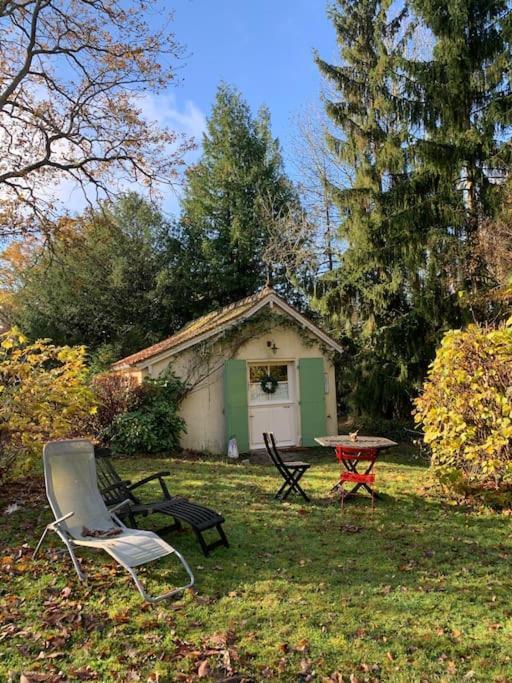 Maisonnette En Clairiere De Foret Gambais Dış mekan fotoğraf